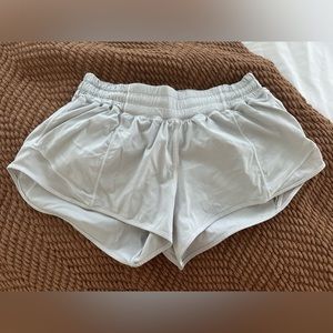 White hotty hot lululemon shorts